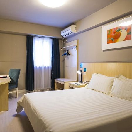 Jinjiang Inn - Shanghai Yixian Road מראה חיצוני תמונה